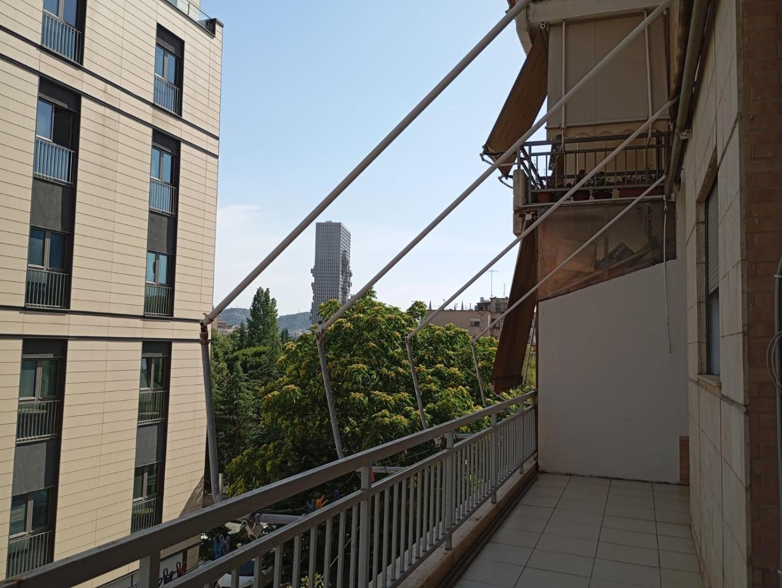 טיראנה Royal 3 Hostel מראה חיצוני תמונה
