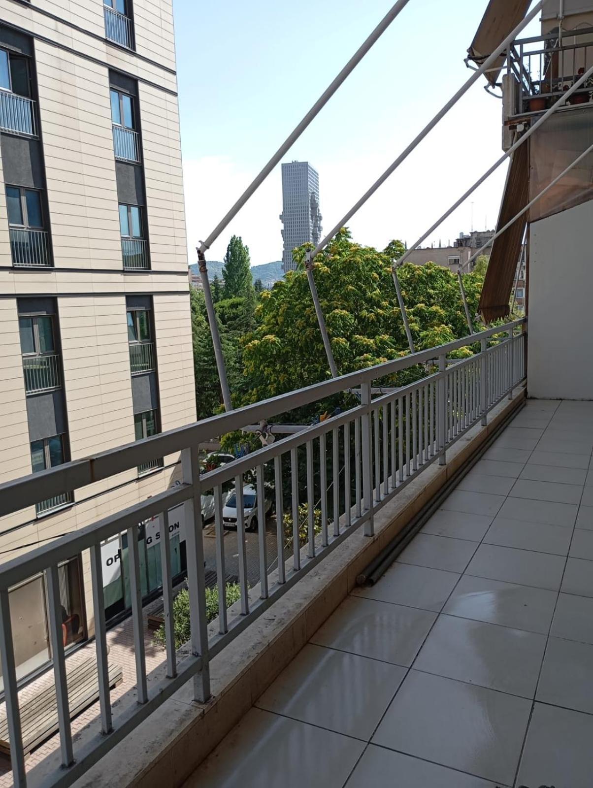 טיראנה Royal 3 Hostel מראה חיצוני תמונה